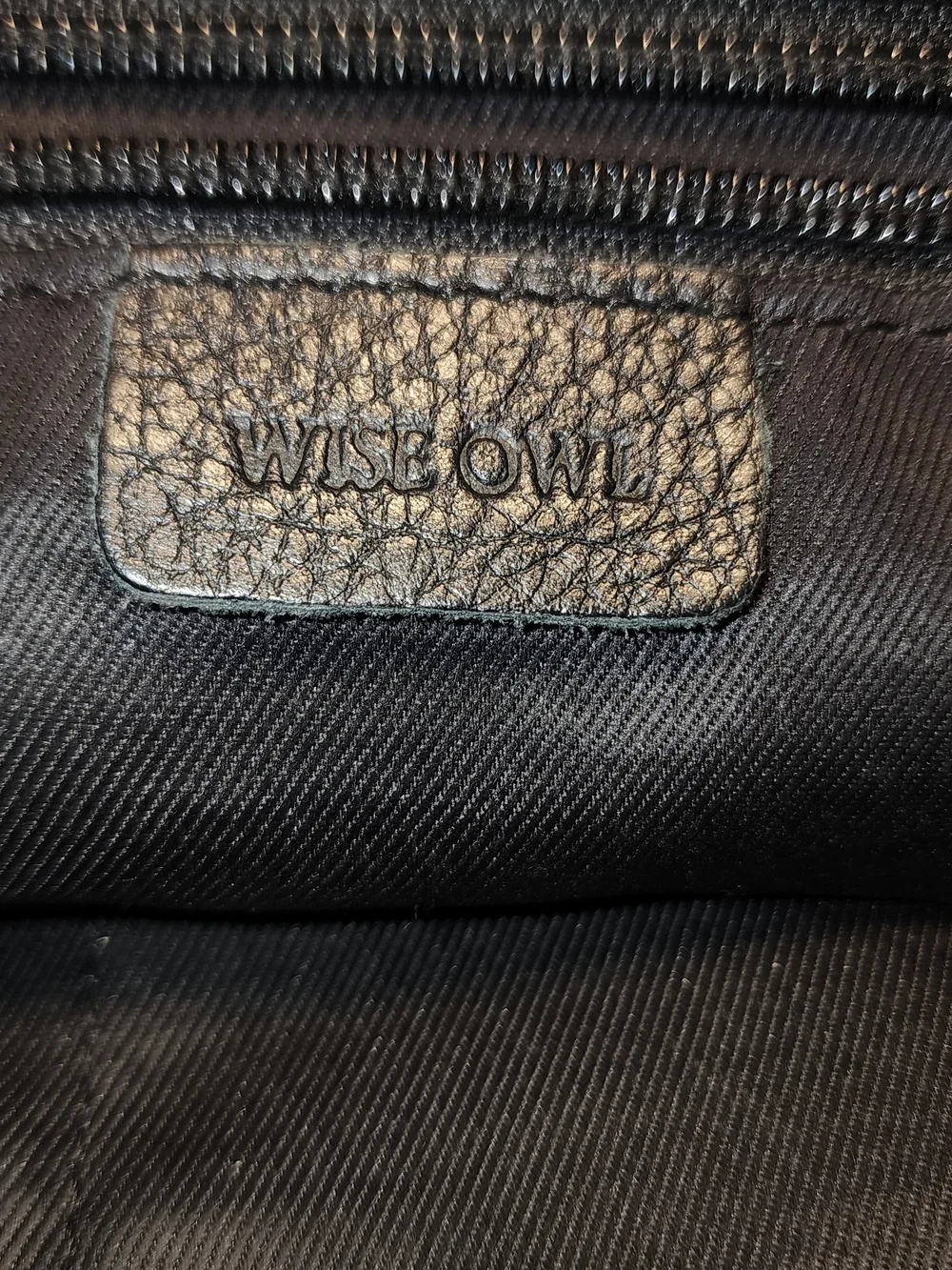 Wise Owl Black Leather Crossbody Shoulder Bag